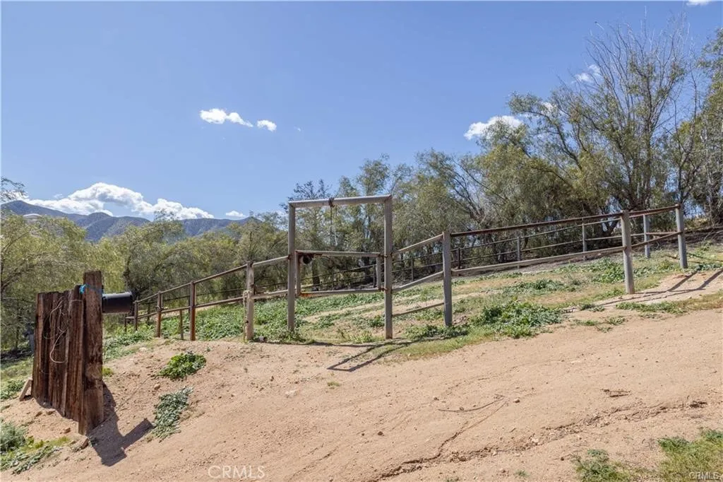 30090 Briggs Road, Agua Dulce, California 91390 home-pic-19