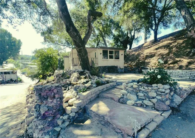 23500 The Old Road 82, Newhall, California 91321