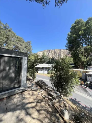 23500 The Old Road 82, Newhall, California 91321