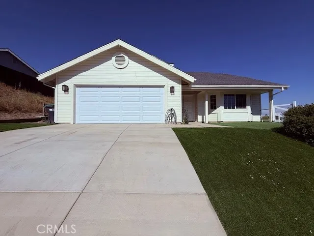 15015 Aqueduct Lane, Chino Hills, California 91709, 3 Bedrooms Bedrooms, ,3 BathroomsBathrooms,Residential,For Sale,Aqueduct,WS25192769