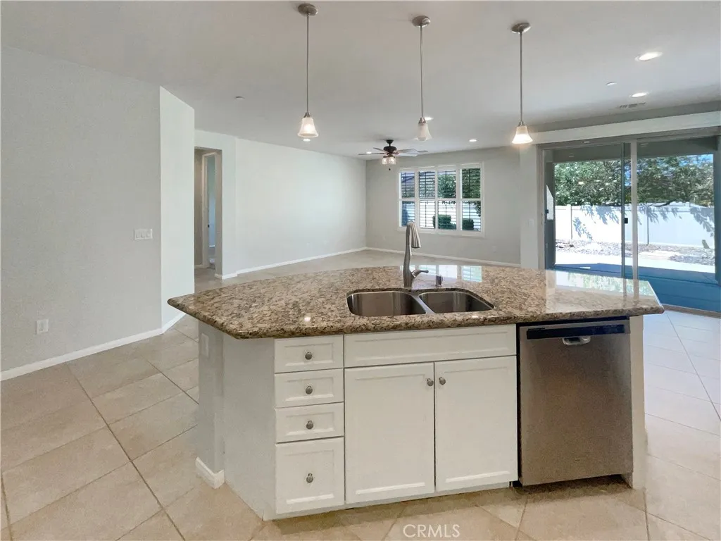 11594 Beryl Street, Apple Valley, California 92308 home-pic-15