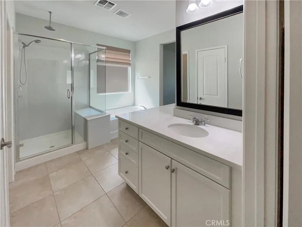 11594 Beryl Street, Apple Valley, California 92308 home-pic-7
