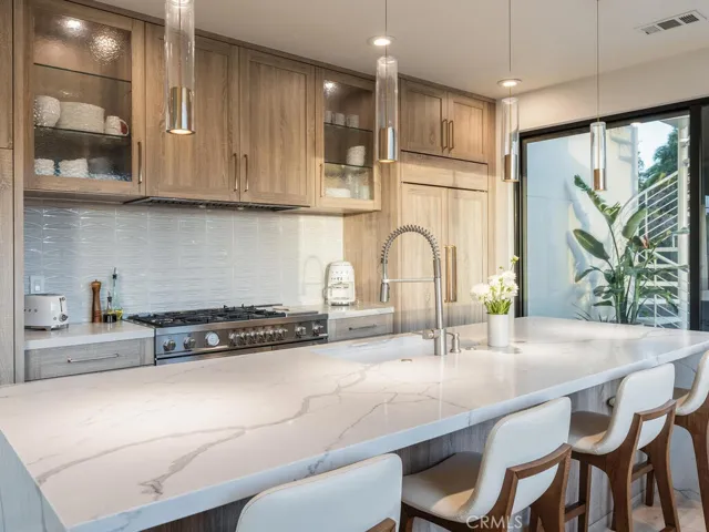 2082 Fixlini Street, San Luis Obispo, California 93401