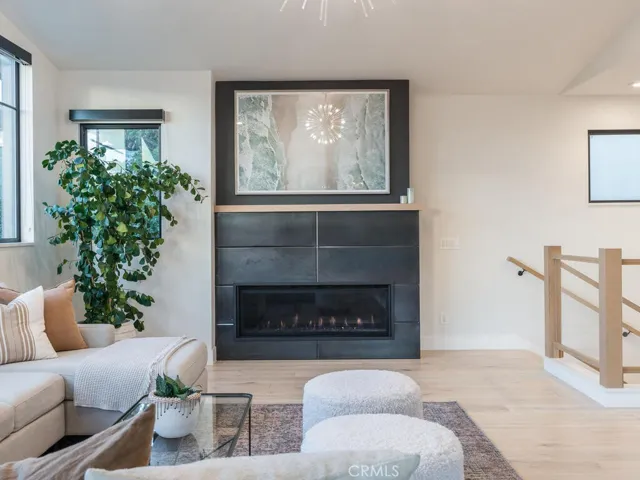 2082 Fixlini Street, San Luis Obispo, California 93401