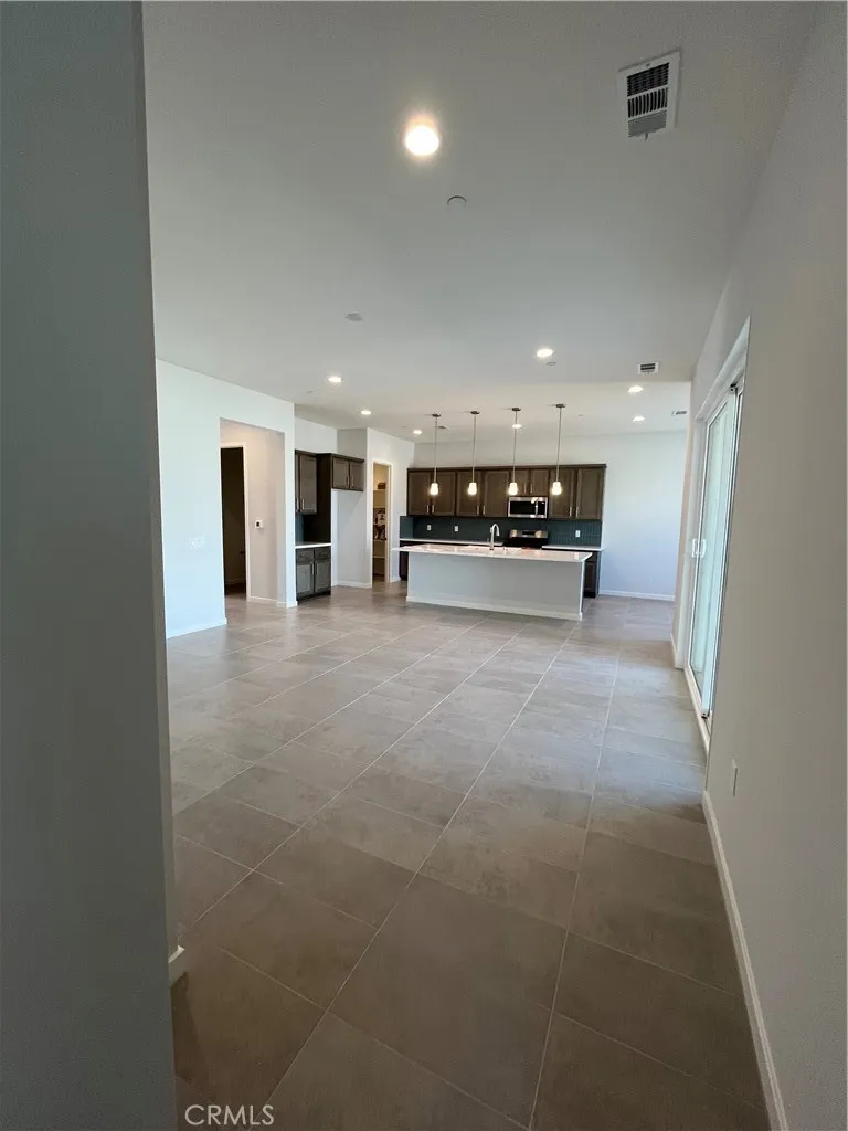 6369 Rainy Pass, Hesperia, California 92345 home-pic-8