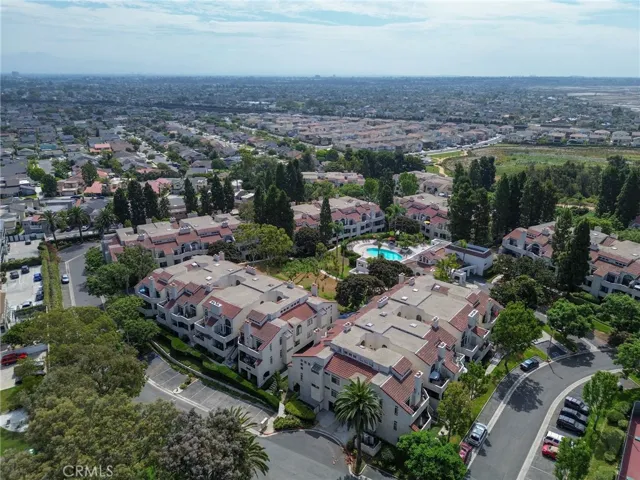 17191 Corbina Lane 207, Huntington Beach, California 92649