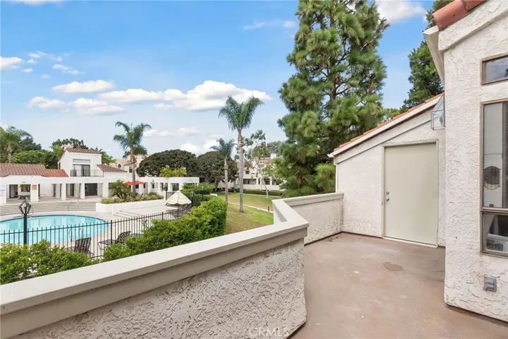 17191 Corbina Lane 207, Huntington Beach, California 92649