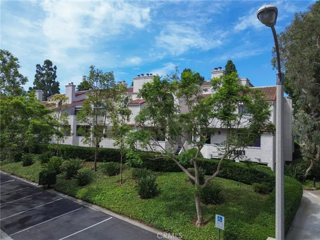 17191 Corbina Lane 207, Huntington Beach, California 92649