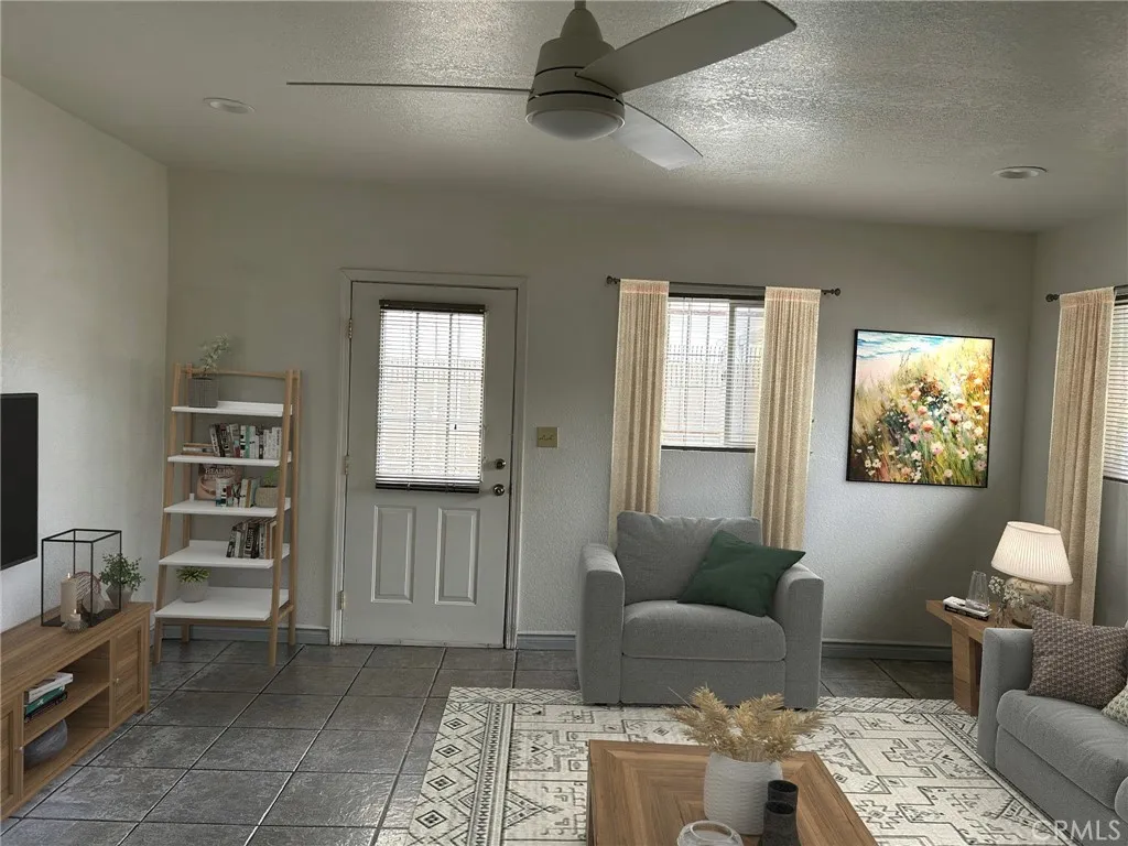 17513 Keene Avenue, Carson, California 90746 home-pic-16