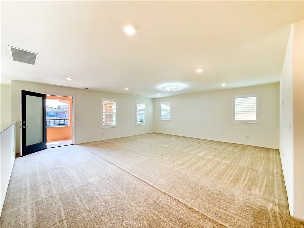 5002 Bushberry Avenue, Fontana, California 92336 home-pic-35