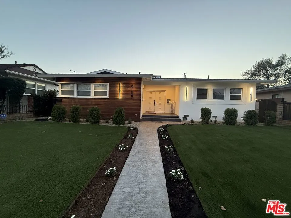 6159 Sylvia Avenue, Tarzana, California 91335, 4 Bedrooms Bedrooms, ,3 BathroomsBathrooms,Residential Lease,For Rent,Sylvia,25583651