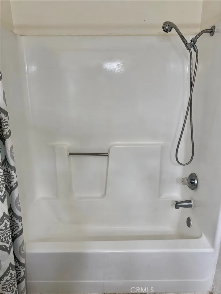 66355 5th Street, Desert Hot Springs, California 92240 home-pic-11