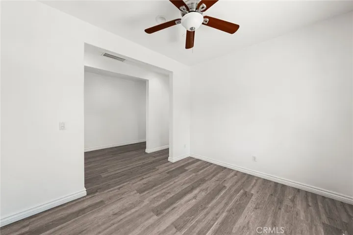 Bedroom 4 entry