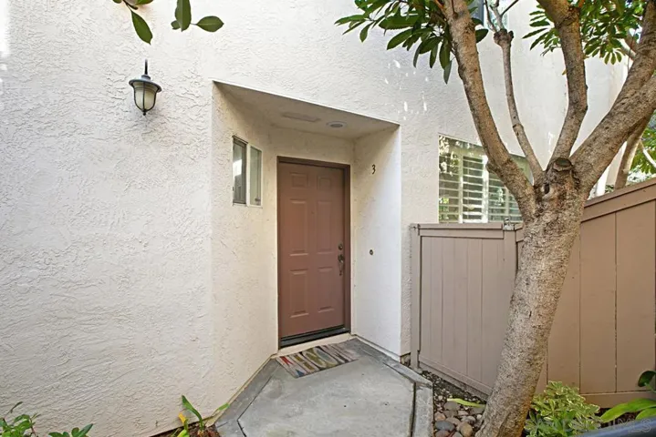 5554 Renaissance Ave. 3, San Diego, California 92122