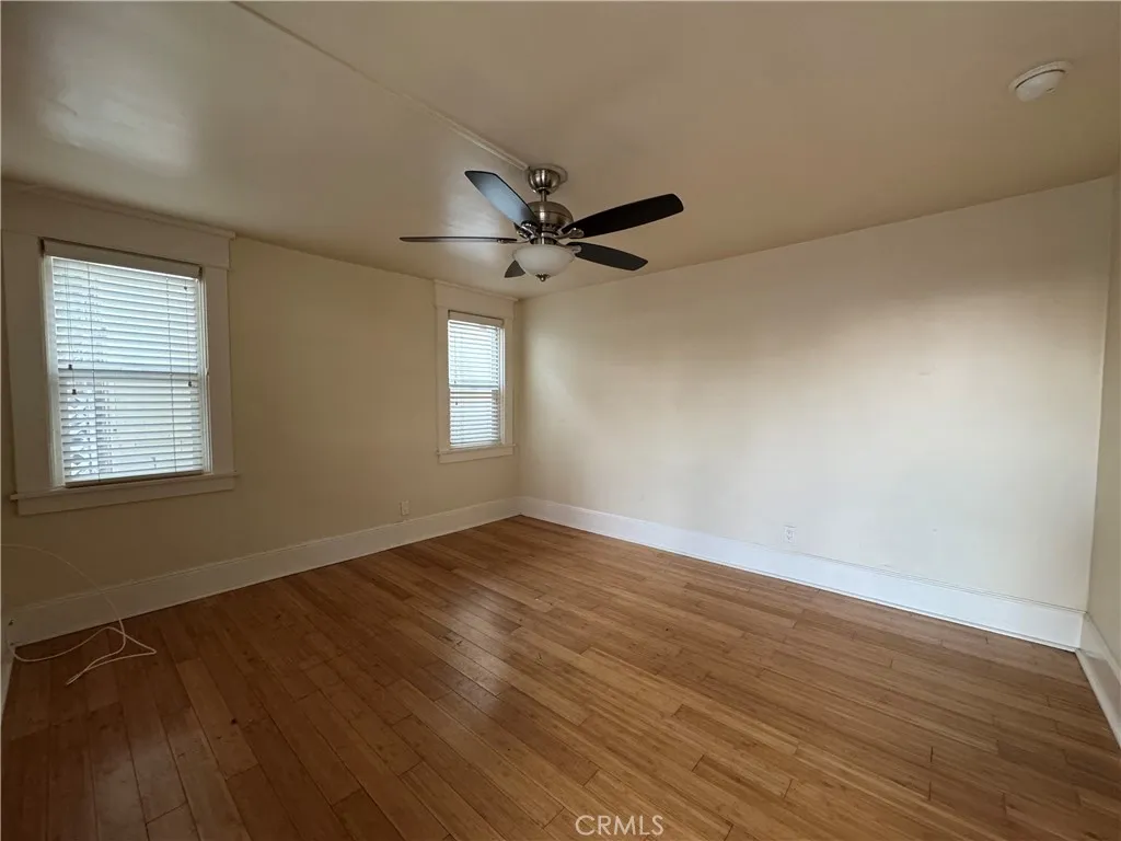 gallery-image 3