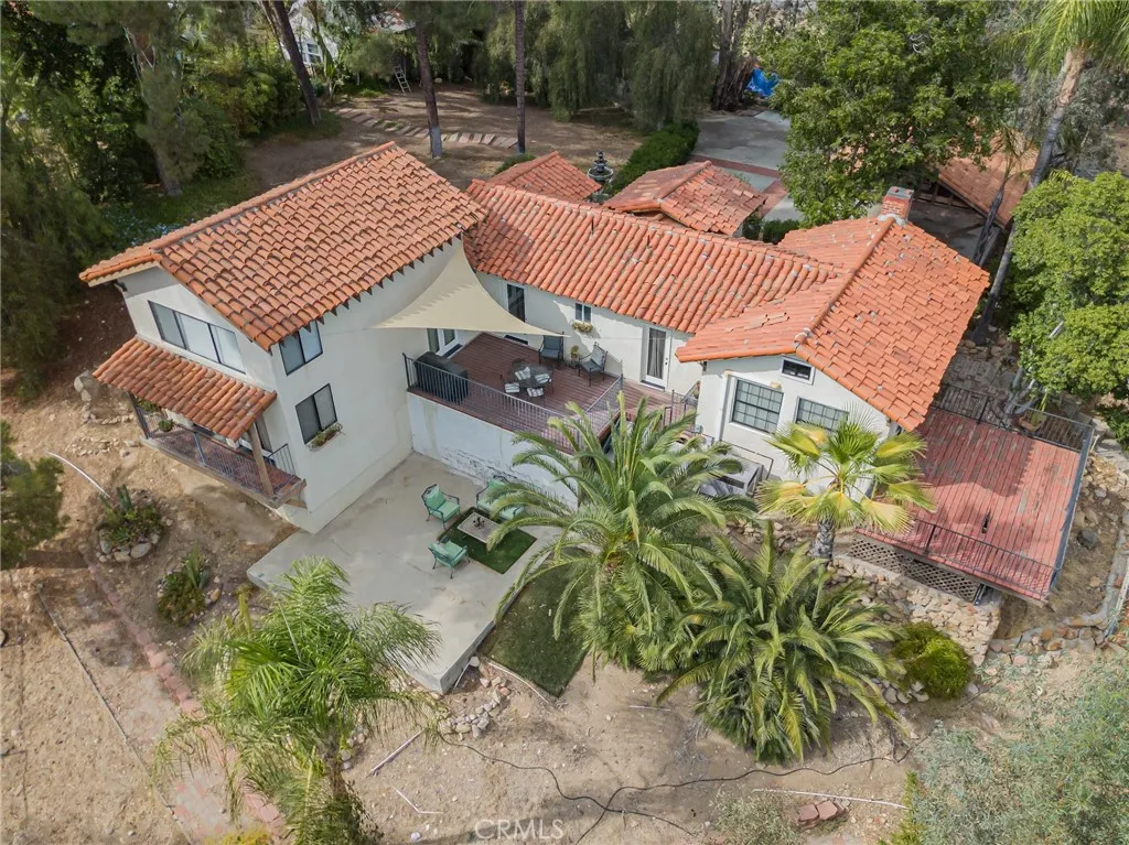 29431 Pierce Avenue, Lake Elsinore, California 92530 home-pic-1