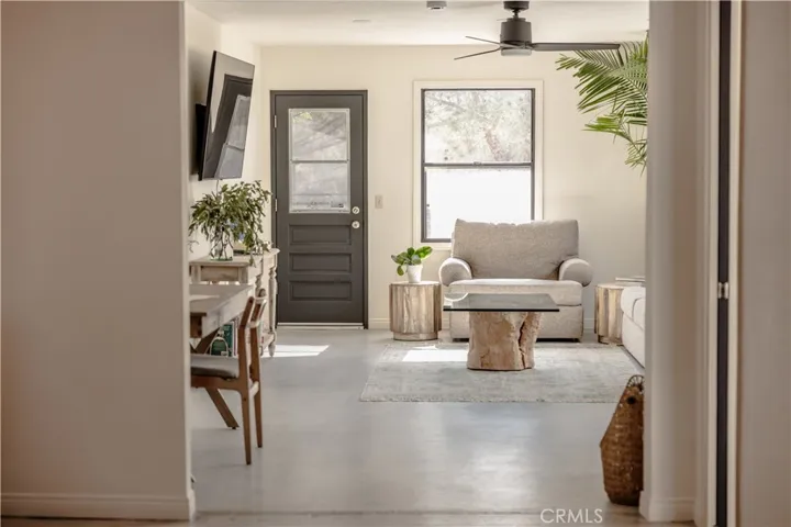 8799 Palomar Avenue, Yucca Valley, California 92284