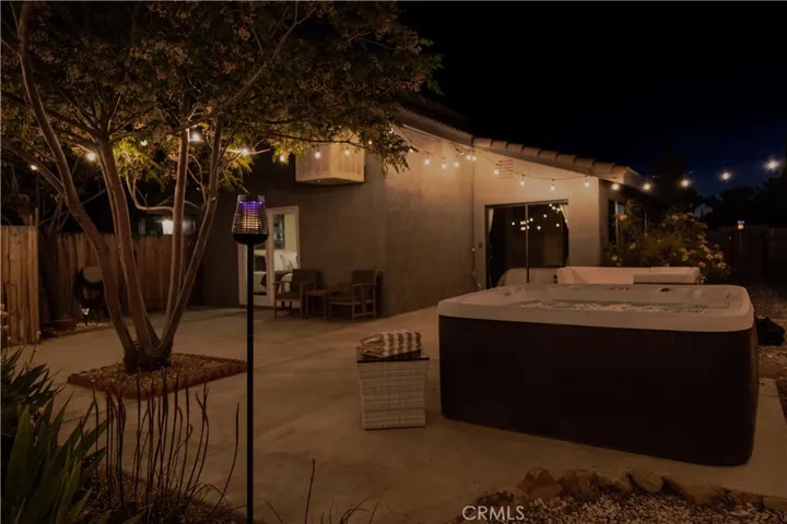 8799 Palomar Avenue, Yucca Valley, California 92284