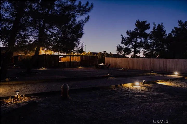 8799 Palomar Avenue, Yucca Valley, California 92284