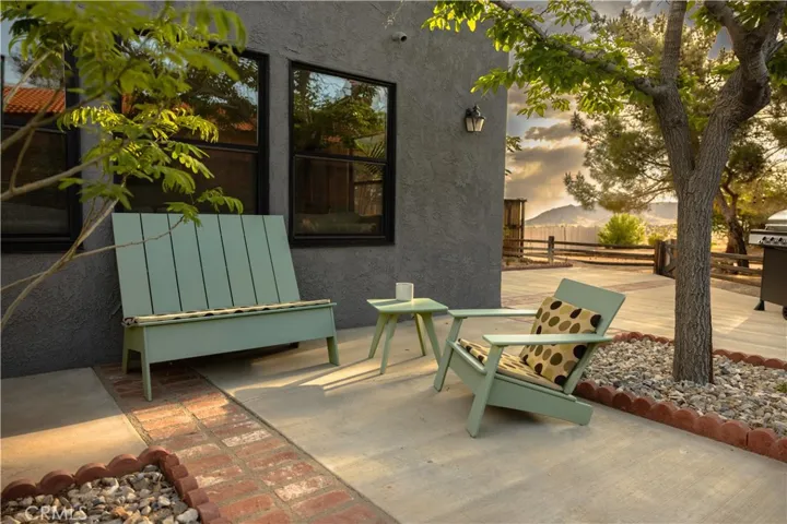 8799 Palomar Avenue, Yucca Valley, California 92284