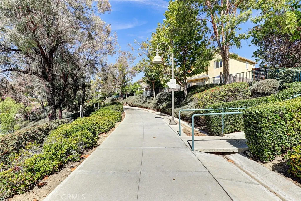 12 Poppyfield Lane, Rancho Santa Margarita, California 92688 home-pic-32