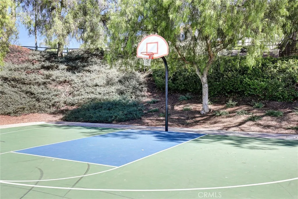 12 Poppyfield Lane, Rancho Santa Margarita, California 92688 home-pic-28