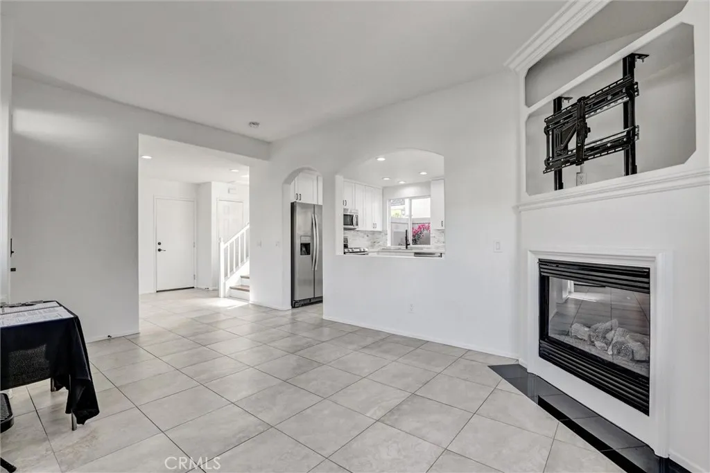 12 Poppyfield Lane, Rancho Santa Margarita, California 92688 home-pic-14