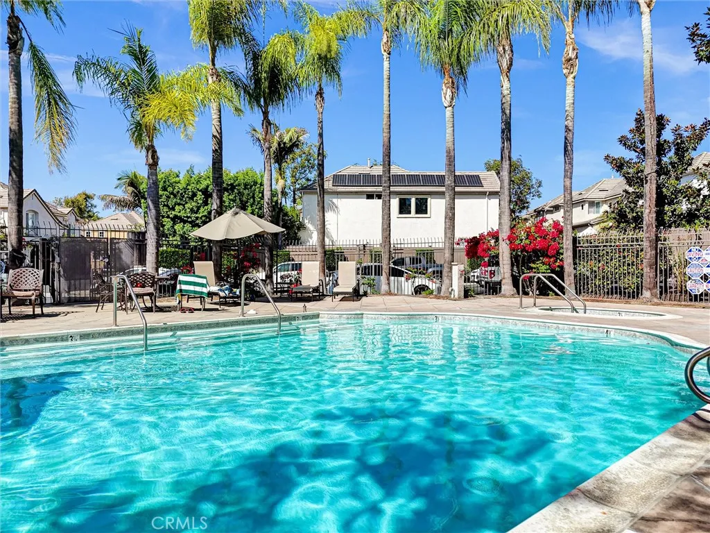 12 Poppyfield Lane, Rancho Santa Margarita, California 92688 home-pic-25