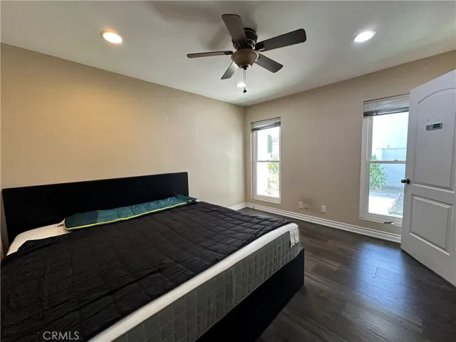 18 Mayapple Way, Irvine, California 92612