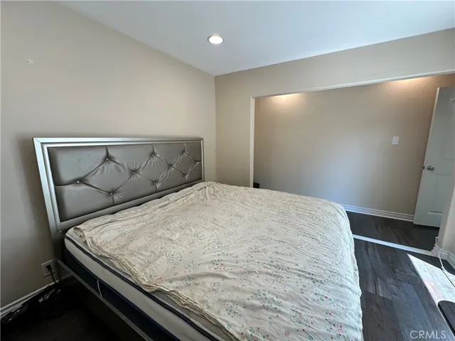 18 Mayapple Way, Irvine, California 92612