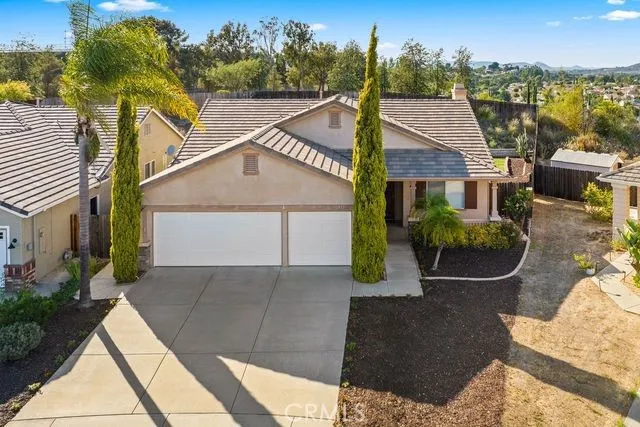 overhead view of front of the home