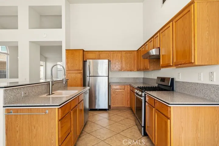 Kitchen with plenty of counter space