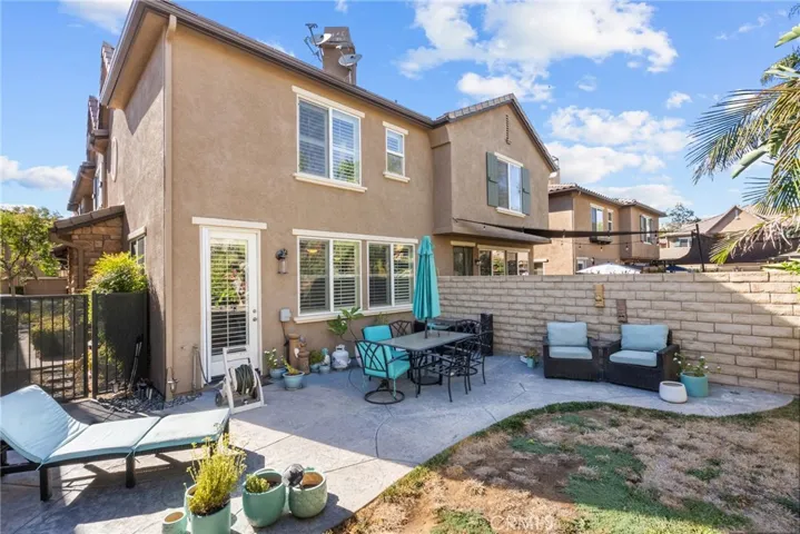 28468 Santa Rosa Lane 534, Saugus, California 91350