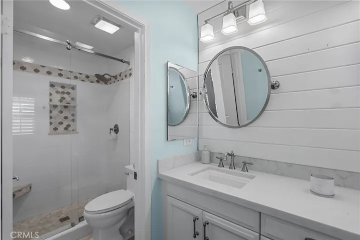 28468 Santa Rosa Lane 534, Saugus, California 91350