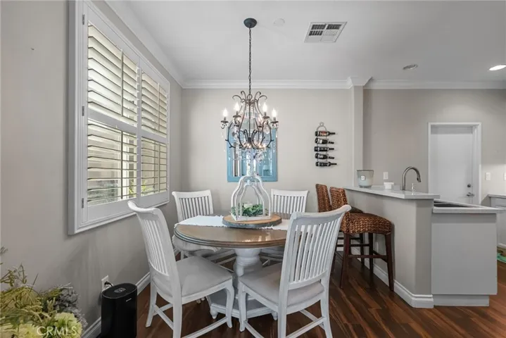 28468 Santa Rosa Lane 534, Saugus, California 91350