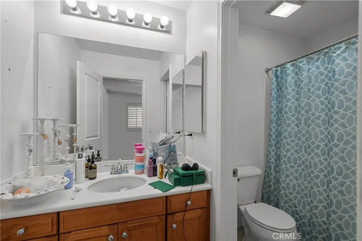 28468 Santa Rosa Lane 534, Saugus, California 91350