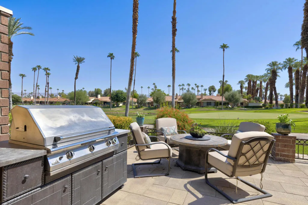 220 Madrid Avenue, Palm Desert, California 92260 home-pic-26