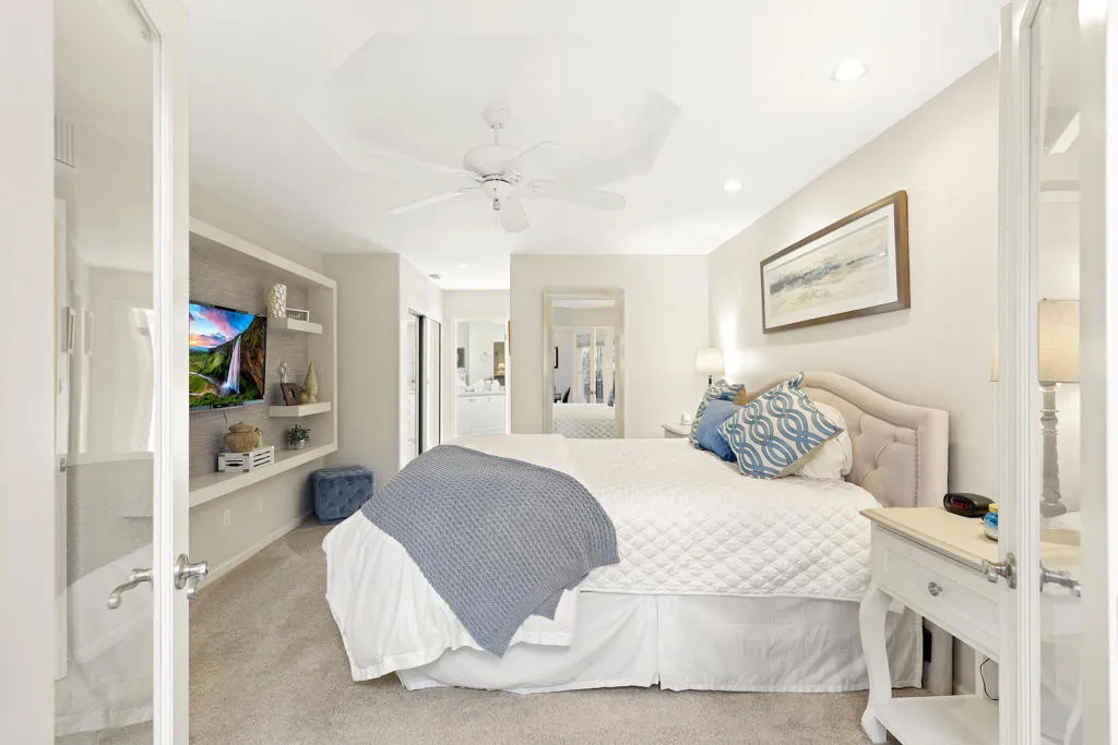 220 Madrid Avenue, Palm Desert, California 92260 home-pic-15