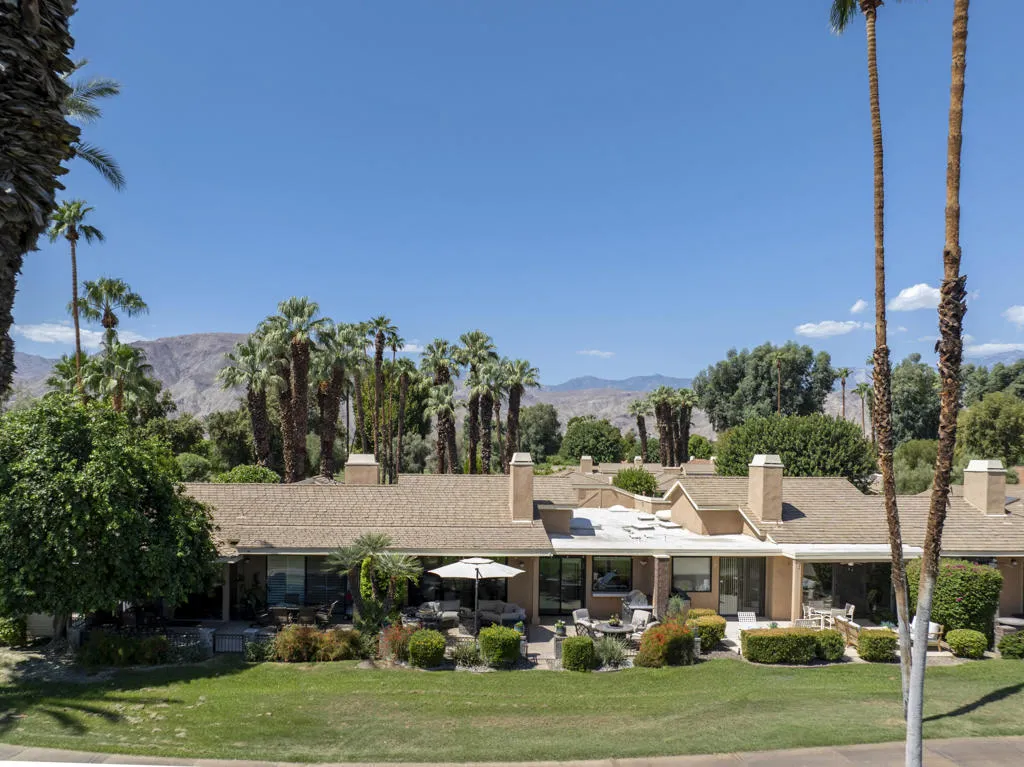 220 Madrid Avenue, Palm Desert, California 92260 home-pic-49