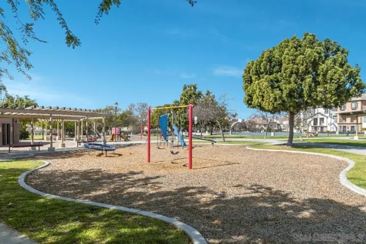1915 Caminito De La Cruz, Chula Vista, California 91913