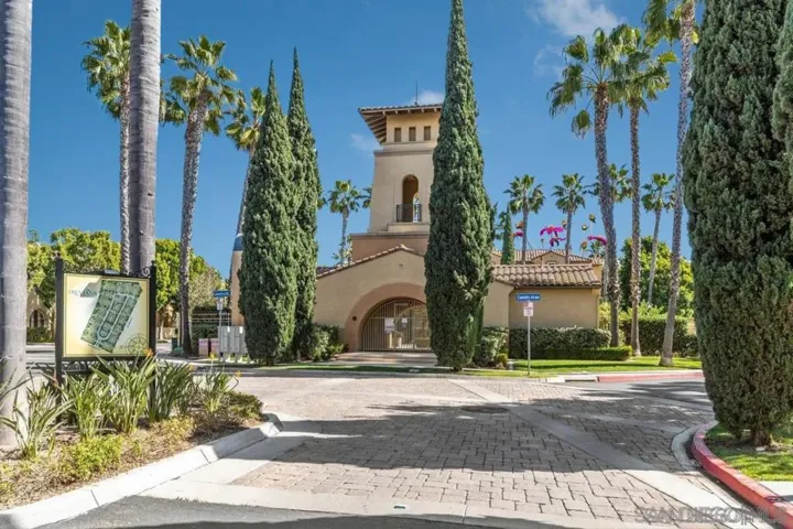 1915 Caminito De La Cruz, Chula Vista, California 91913