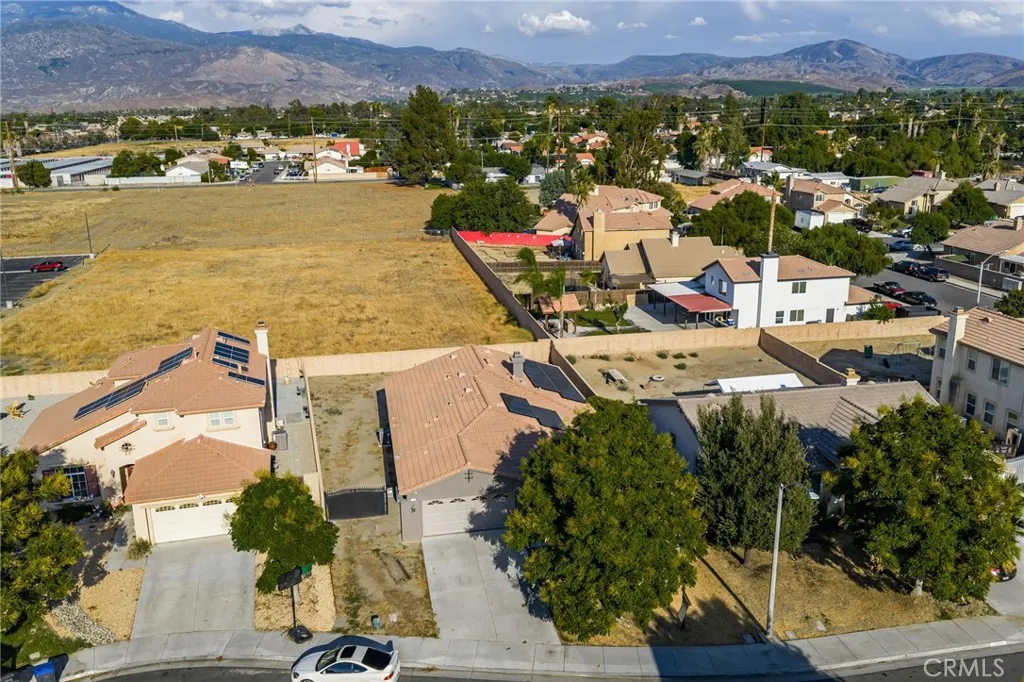 25874 Mercy Court, Hemet, California 92544 home-pic-22