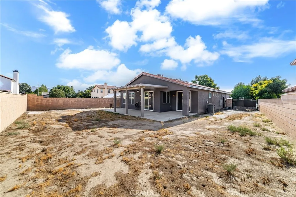 25874 Mercy Court, Hemet, California 92544 home-pic-20