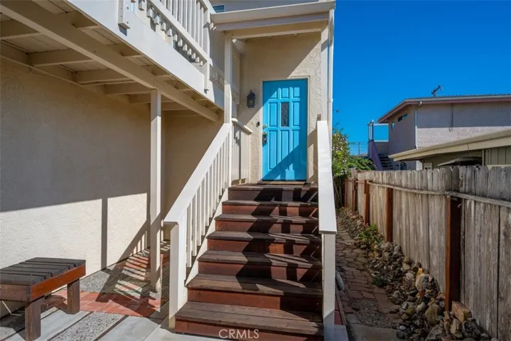 380 Trinidad Street, Morro Bay, California 93442
