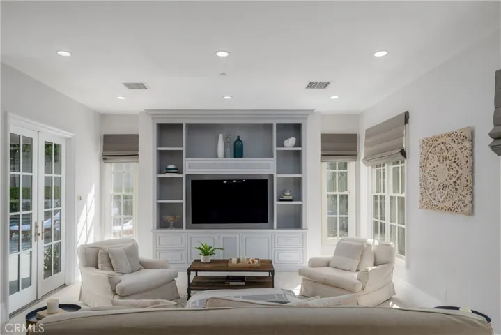 115 Old Course Drive, Newport Beach, California 92660