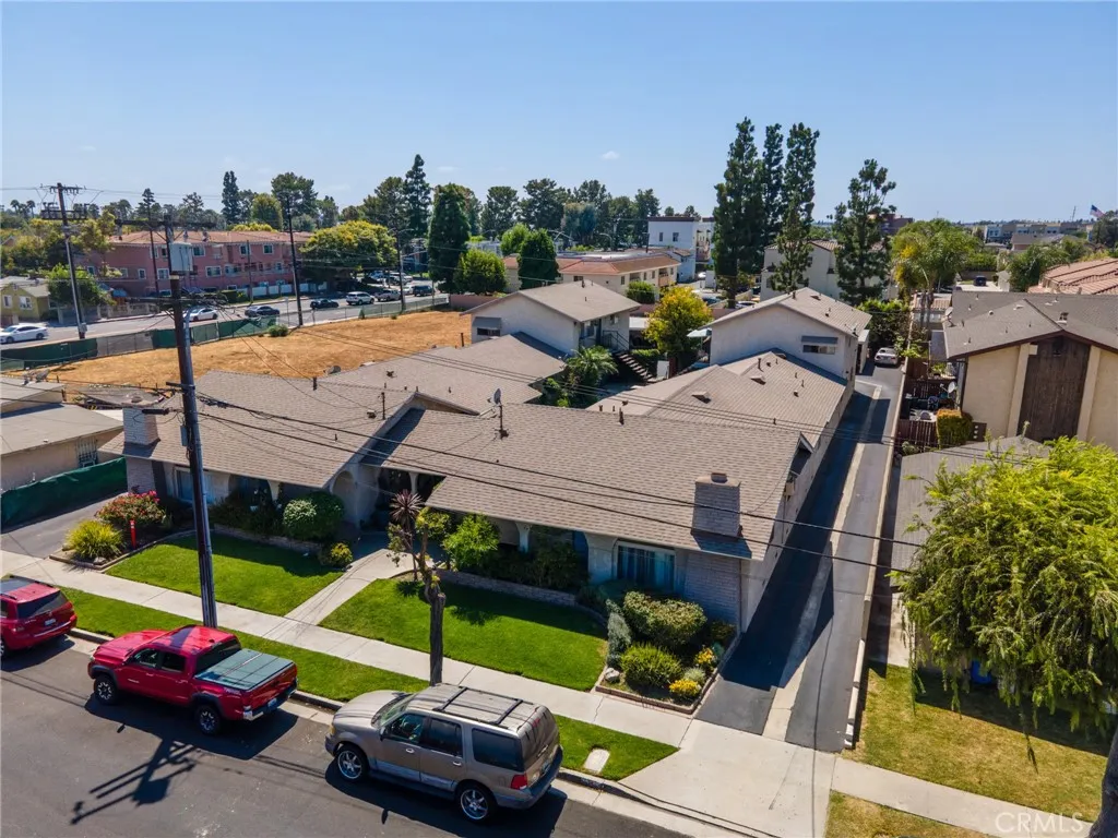 5941 Kingman Avenue, Buena Park, California 90621, ,Residential Income,For Sale,Kingman,OC25193169