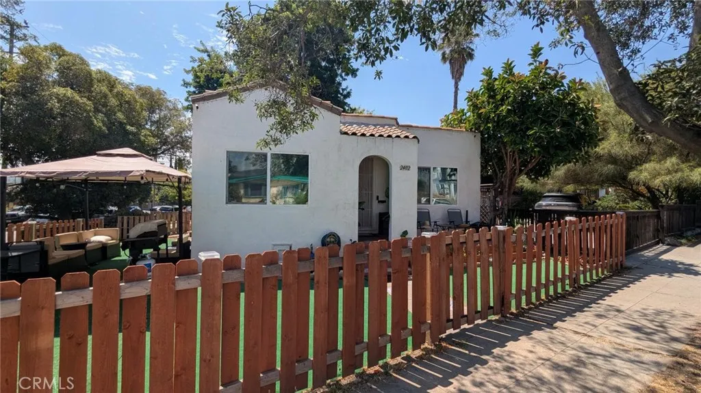 2402 Langdale Avenue, Los Angeles, California 90041 home-pic-2