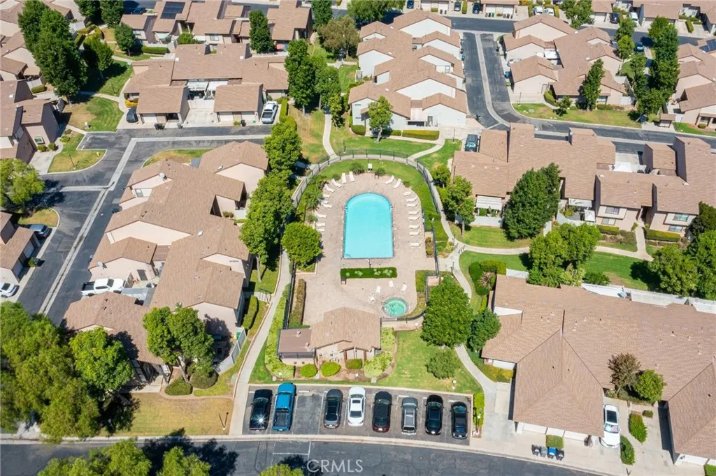 1632 Windmill Lane D, Corona, California 92879 home-pic-64