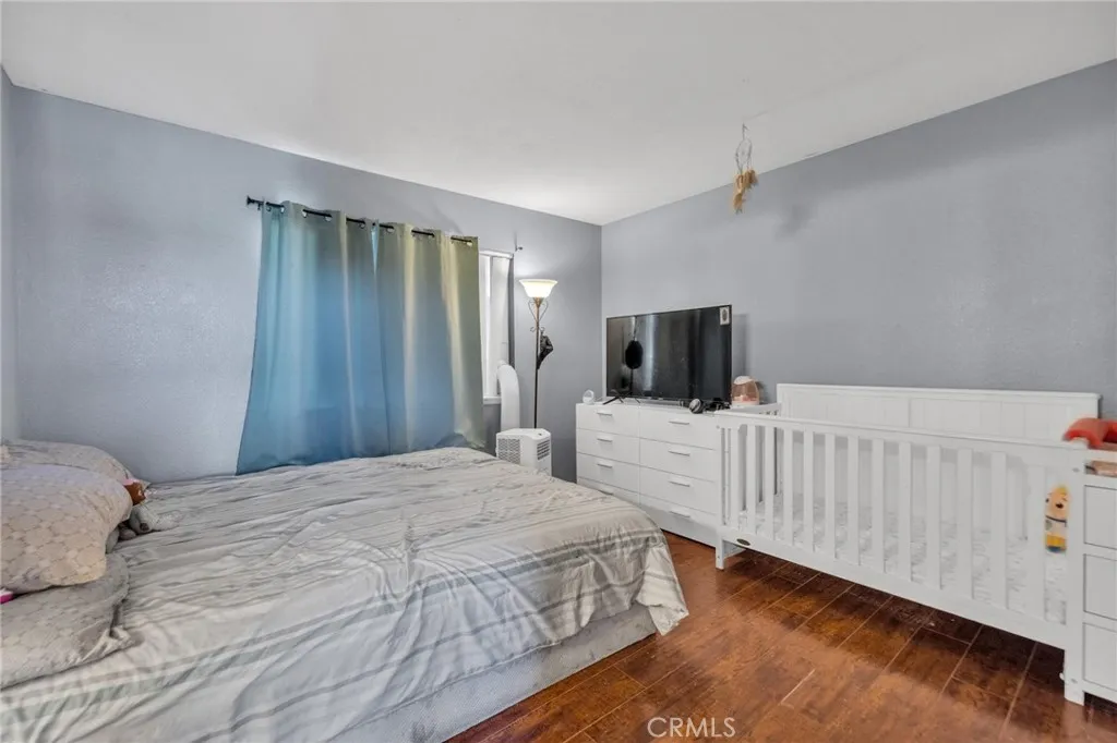 1632 Windmill Lane D, Corona, California 92879 home-pic-16