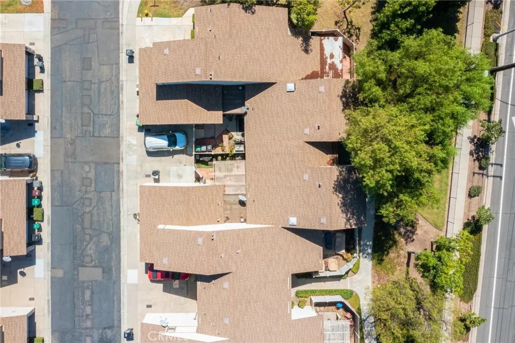 1632 Windmill Lane D, Corona, California 92879 home-pic-62